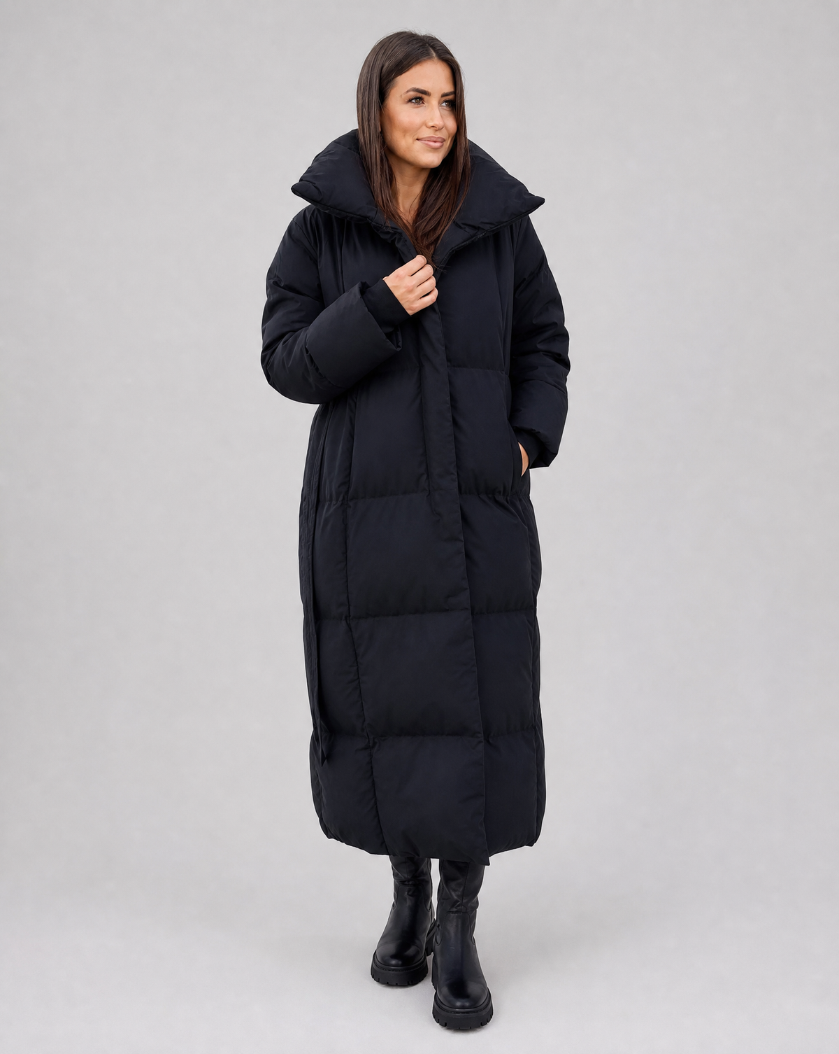 Cómoda chaqueta acolchada larga de invierno para mujer